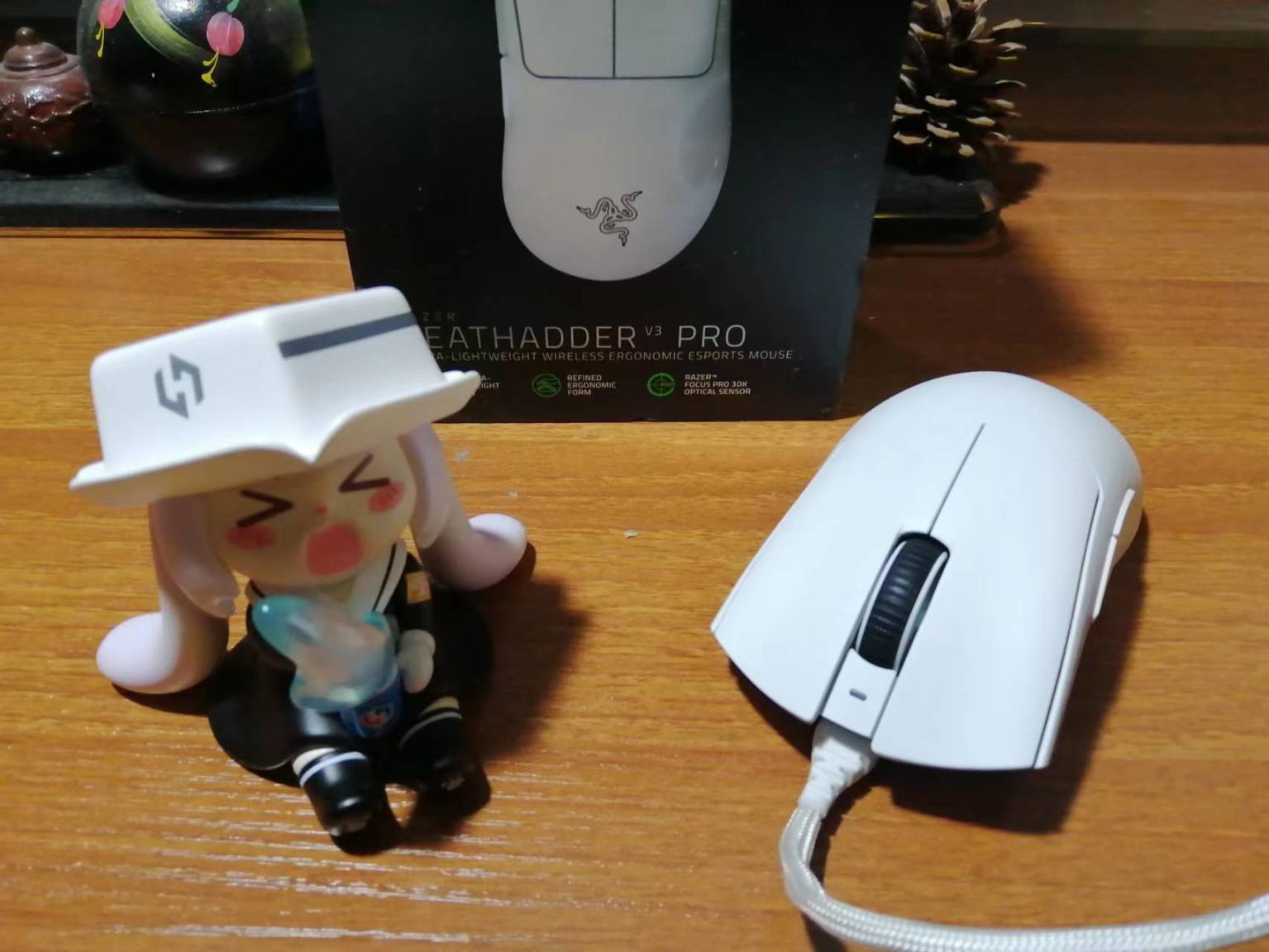 雷蛇炼狱蝰蛇v3极速版测评,雷蛇炼狱蝰蛇v3pro鼠标排名