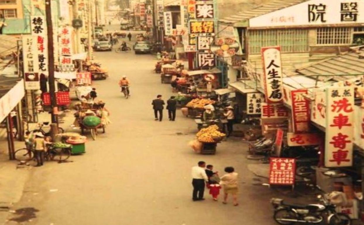 台湾人第一次来大陆，小姐姐自嘲是乡巴佬，直言：此生不悔入华夏