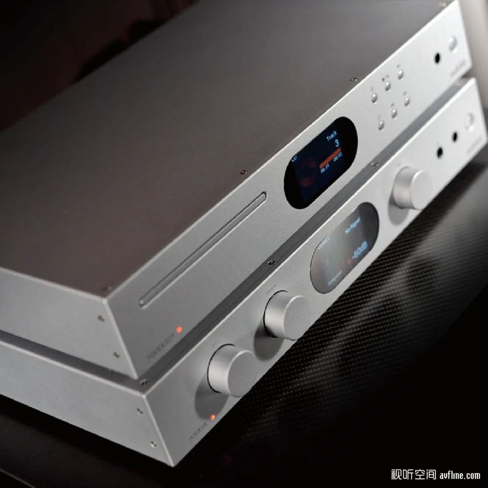功能全面体验出色：Audiolab7000CDTCD转盘+7000A放大器