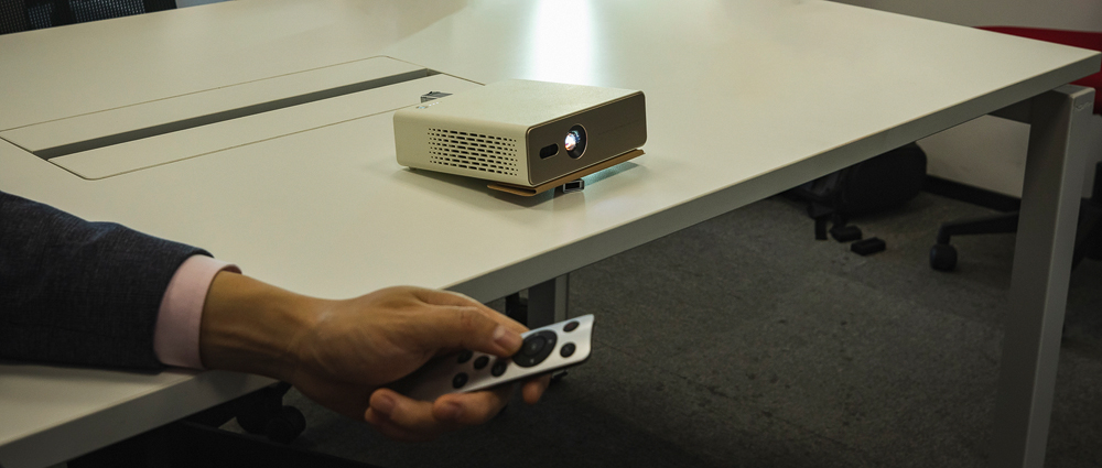 明基e610投影仪使用方法,明基推出e60便携投影仪