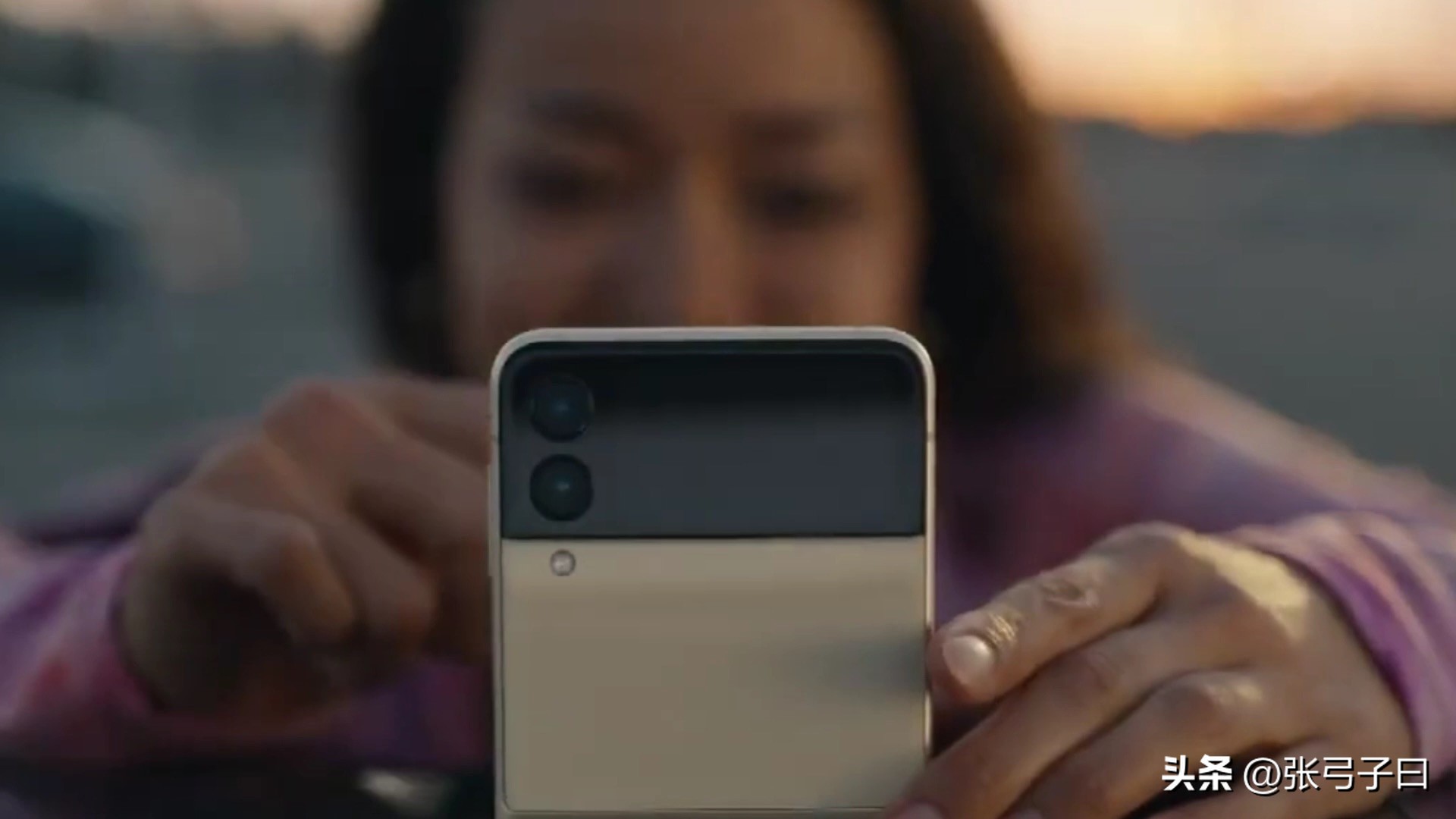 三星galaxyzflip3实用吗,三星galaxyzflip3有什么黑科技