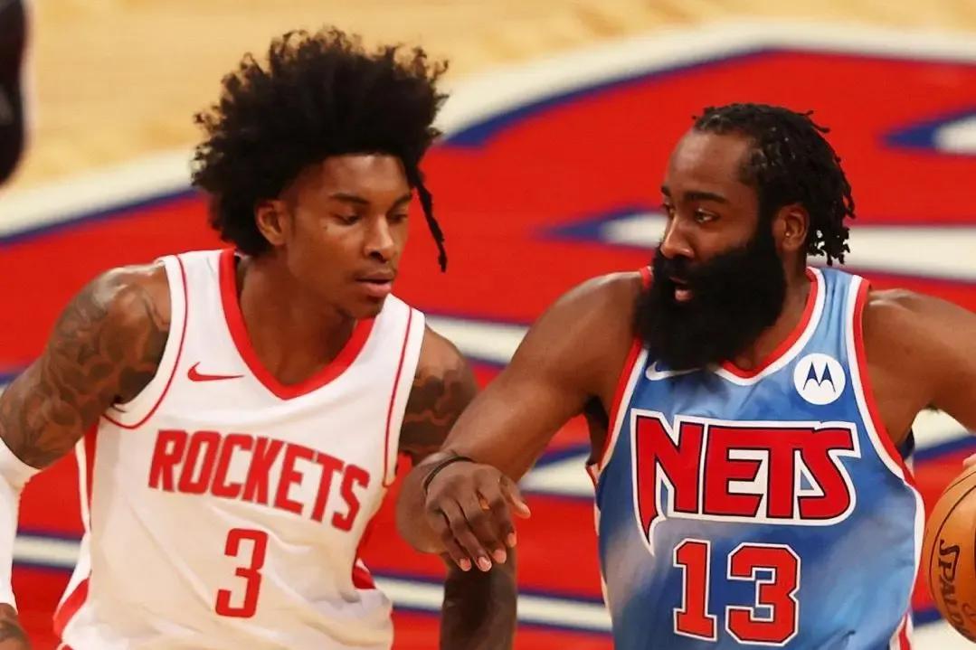 欧文本赛季单核带队,本赛季欧文精彩十佳球