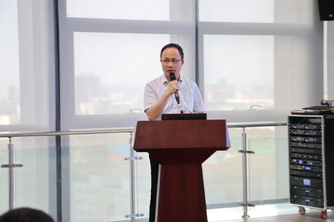 初心如磐砥砺深耕展望未来,初心如磐创佳绩乘势而上勇争先