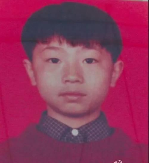 马龙许昕2019年撑起国乒,2020乒乓总决赛马龙对许昕谁赢了