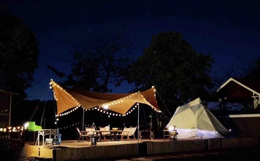 高温下“口是心非”的年轻人？唯品会一组数据亮了