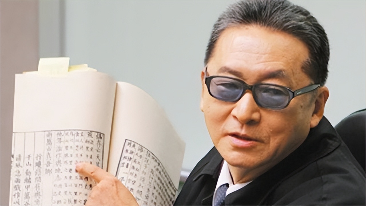 狂傲的李敖为什么说：只有毛主席值得我喊“万岁”，其他人不配