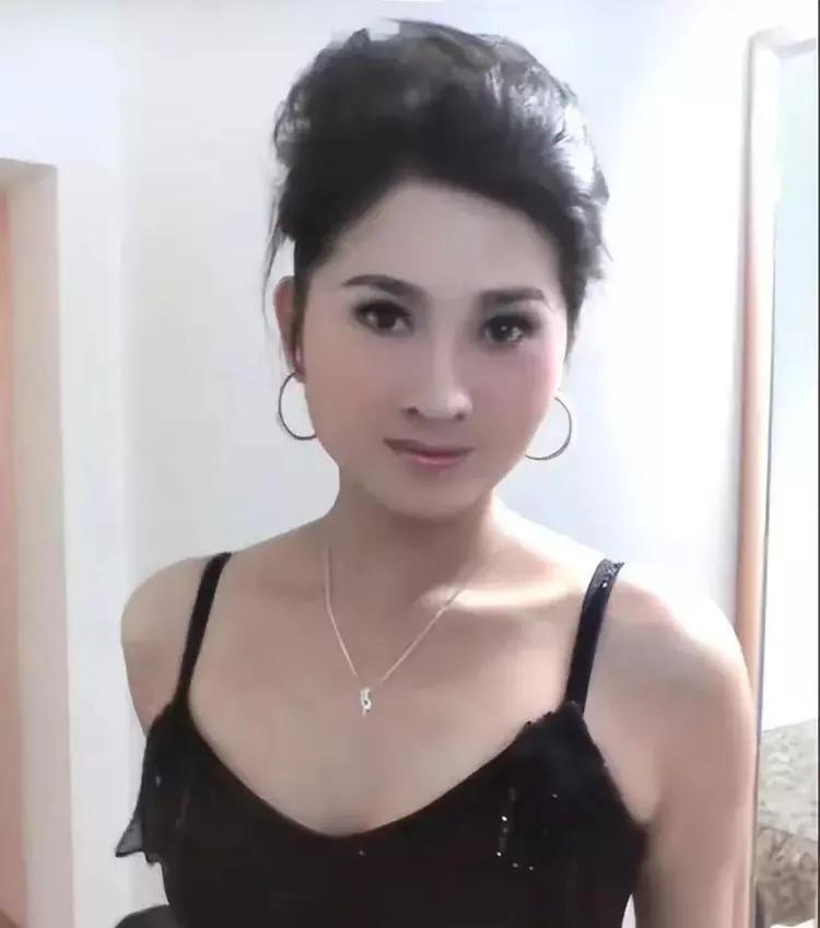 03年张钰,张钰早期照片