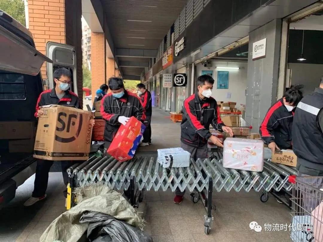 顺丰走过拐点营收破千亿,顺丰近年亏损背后的商业逻辑