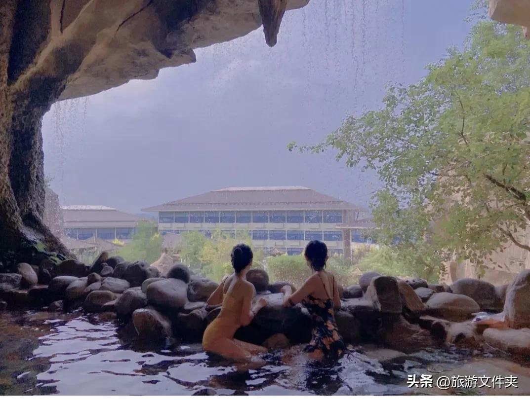 室外温泉推荐的30个温泉,最好玩又好看的温泉