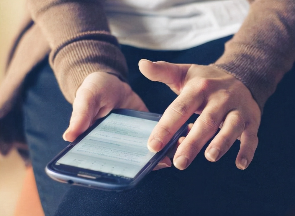 偷偷浏览不良网站网警会警告吗,偷看网站删除记录还会被发现吗