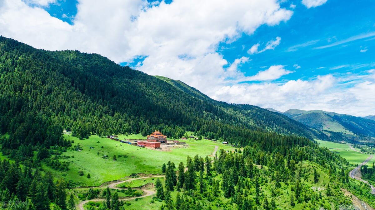 自驾哪里最好玩中国十大自驾游,自驾游5大经典路线自驾游攻略
