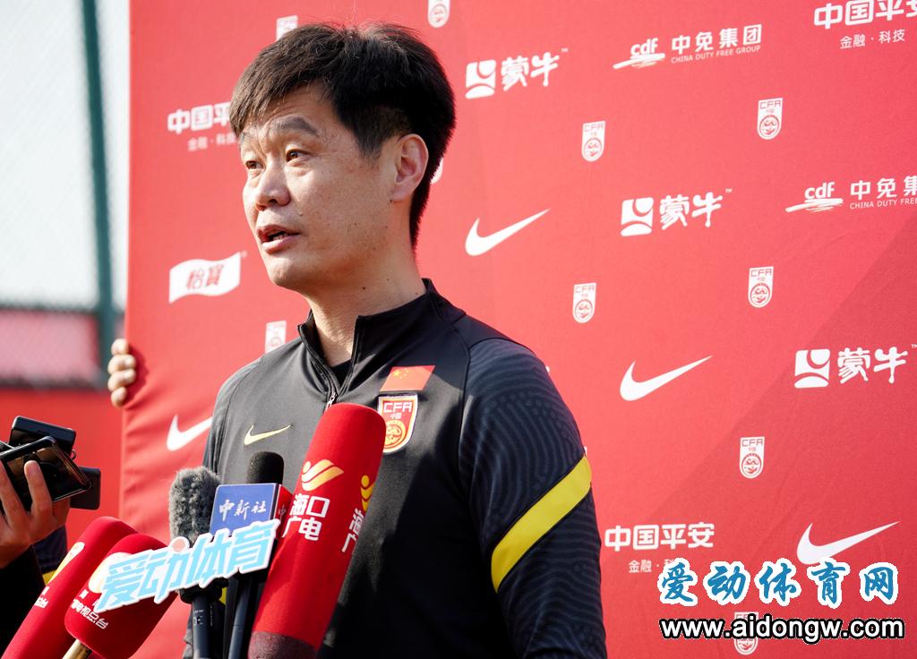 李霄鹏国足集训最新名单,国足李霄鹏最新视频