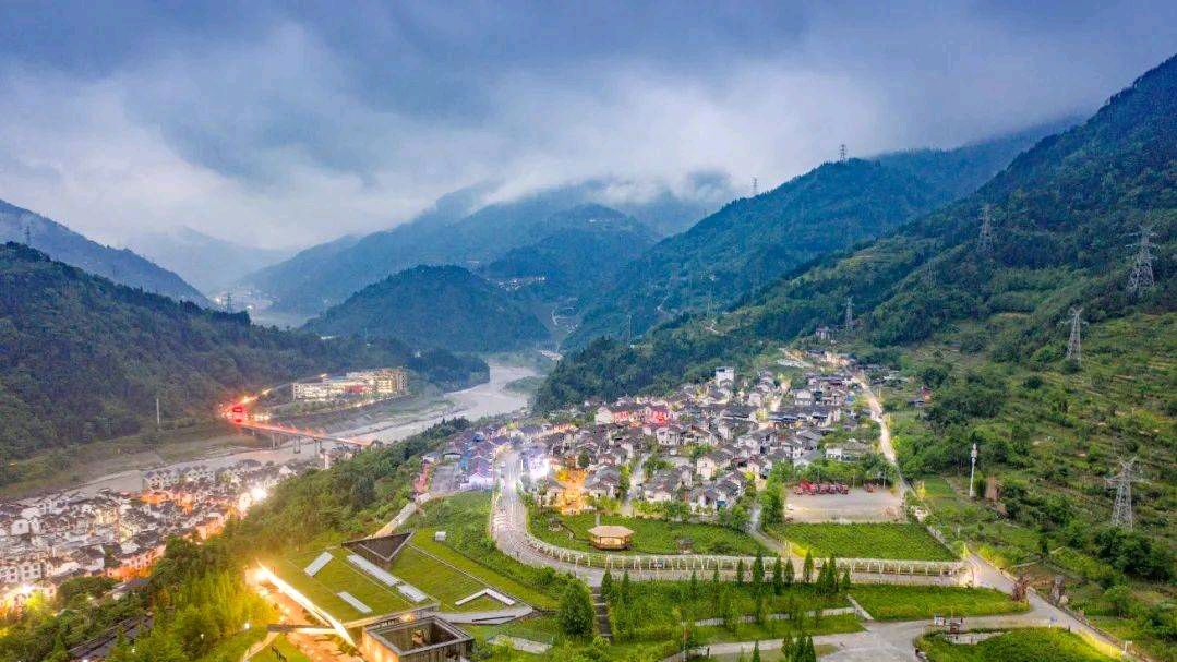 四川名山有哪些旅游景区,四川国家5a级景区排名