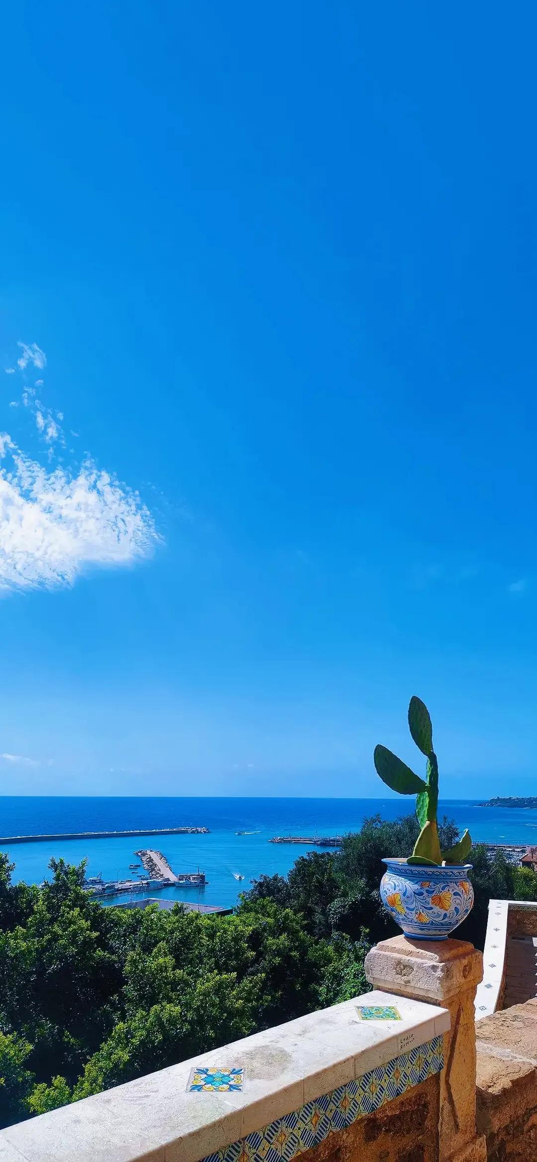 钃濆ぉ澶ф捣缇庢櫙楂樻竻妯睆瑙嗛,钃濆ぉ澶ф捣缇庢櫙鍥剧墖