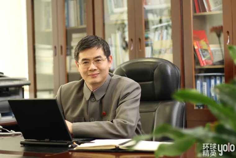 龙芯3a6000产品发布会胡伟武讲解,国产龙芯芯片相当于什么档次