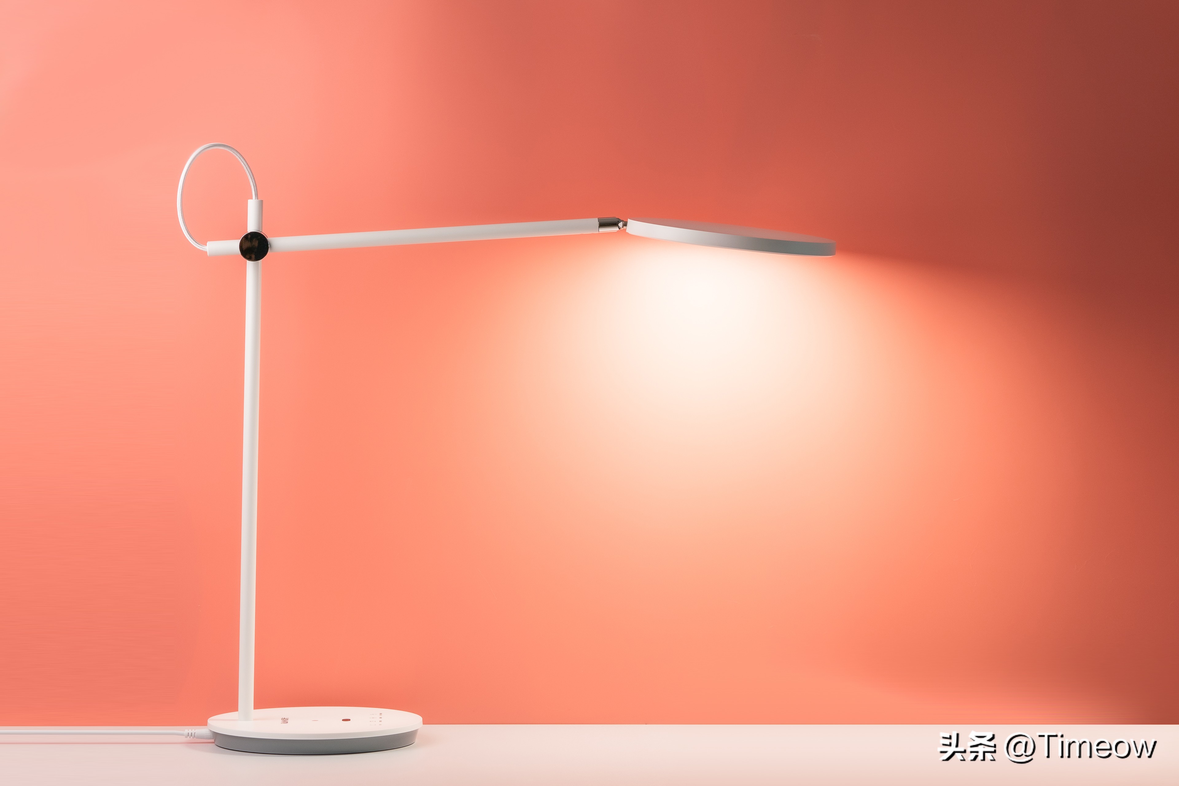 简单的办公桌面,高效工作桌面大全