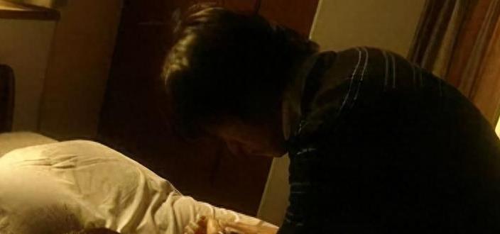 广东一男子罔顾人伦，竟将手伸向自己的母亲，是何结局？