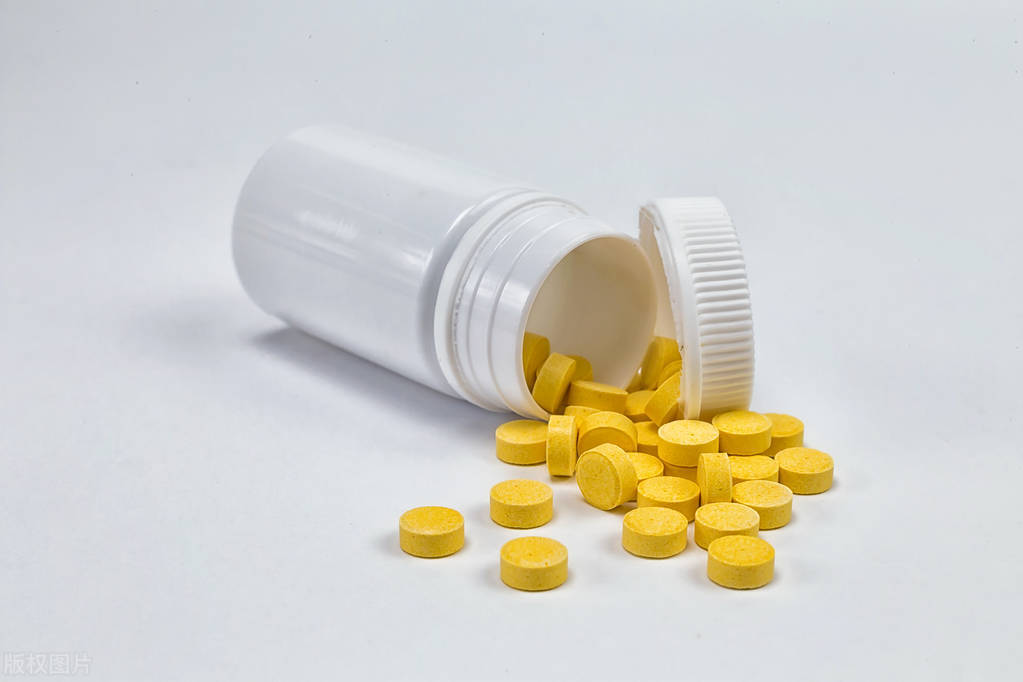 男性补充叶酸和维生素b的效果,男性吃叶酸可以预防心脏病吗