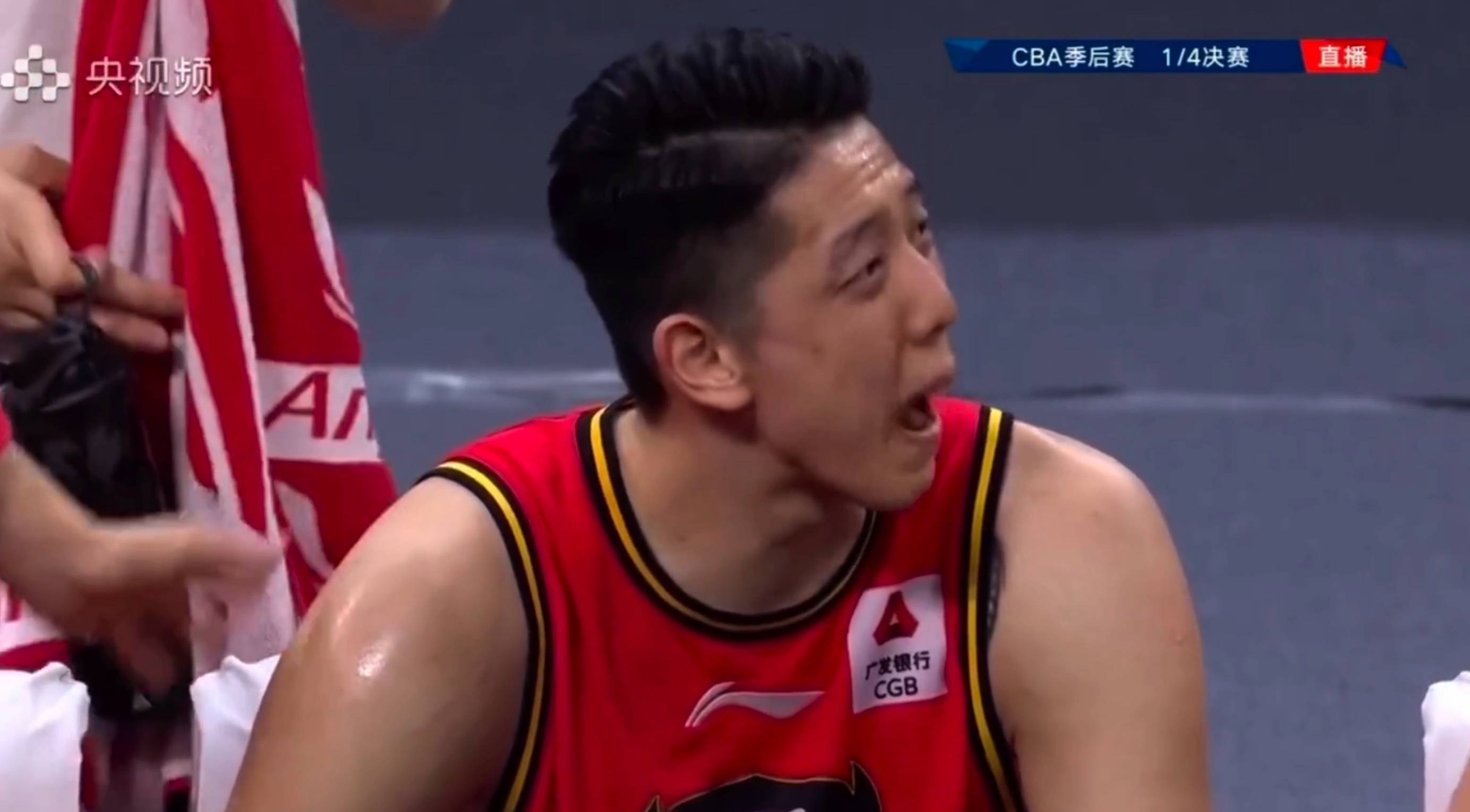 贺希宁与沈梓捷激烈争吵直接离场,贺希宁沈梓捷个人数据