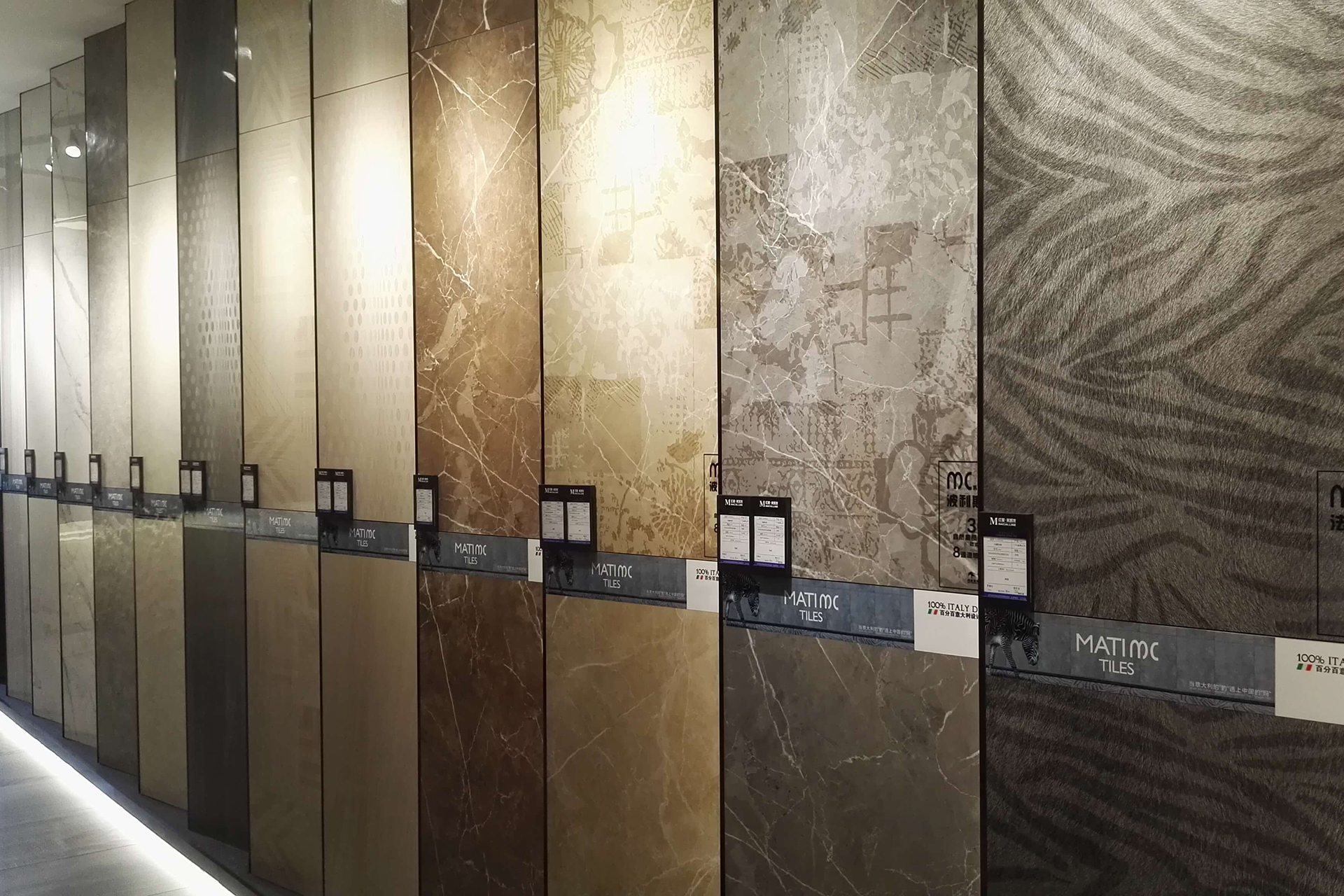 瓷砖上贴砖的利弊,墙体贴瓷砖好吗