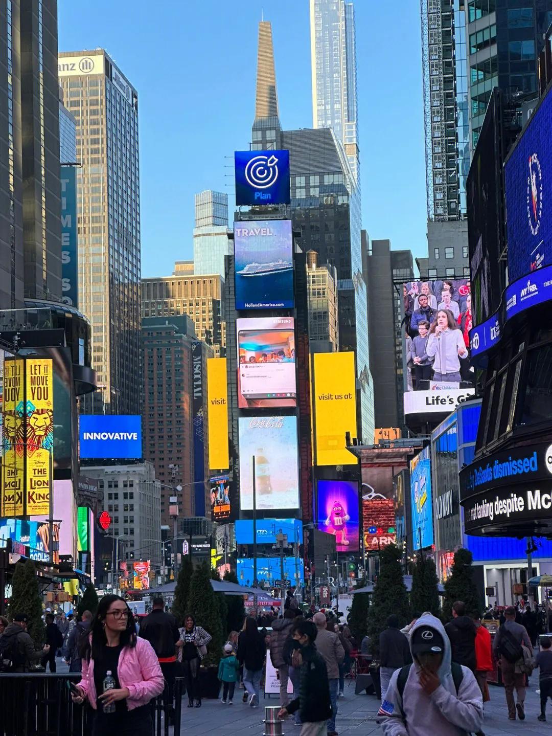 美国时代广场播放中国视频,美国时代广场大屏幕广告费多少