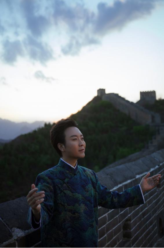 李玉刚经历过哪些事,李玉刚经历了什么