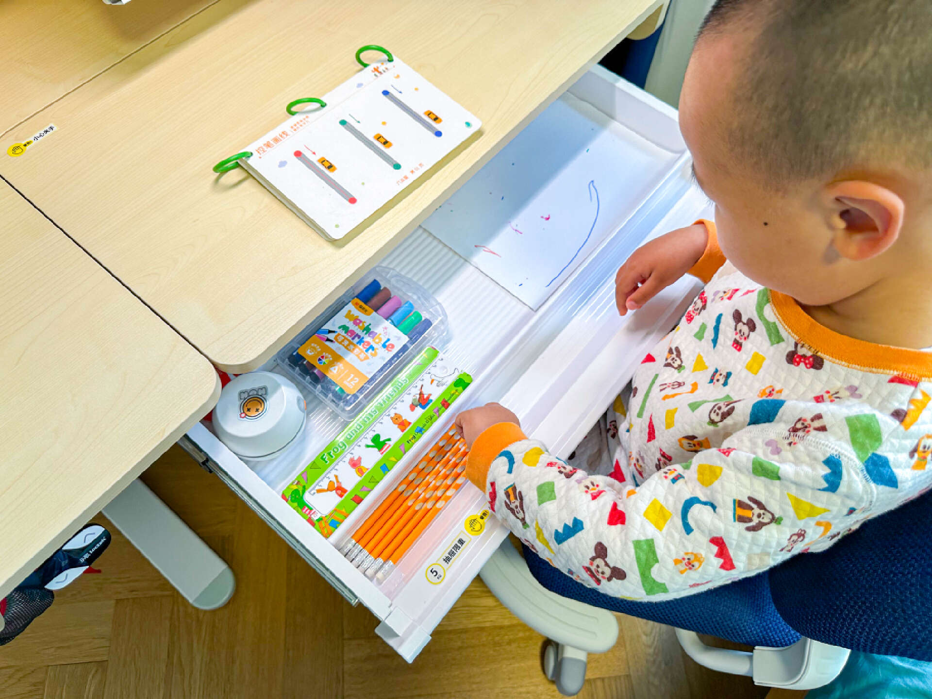 乐歌升降桌ec5蓝色,乐歌EC2电动升降学习桌