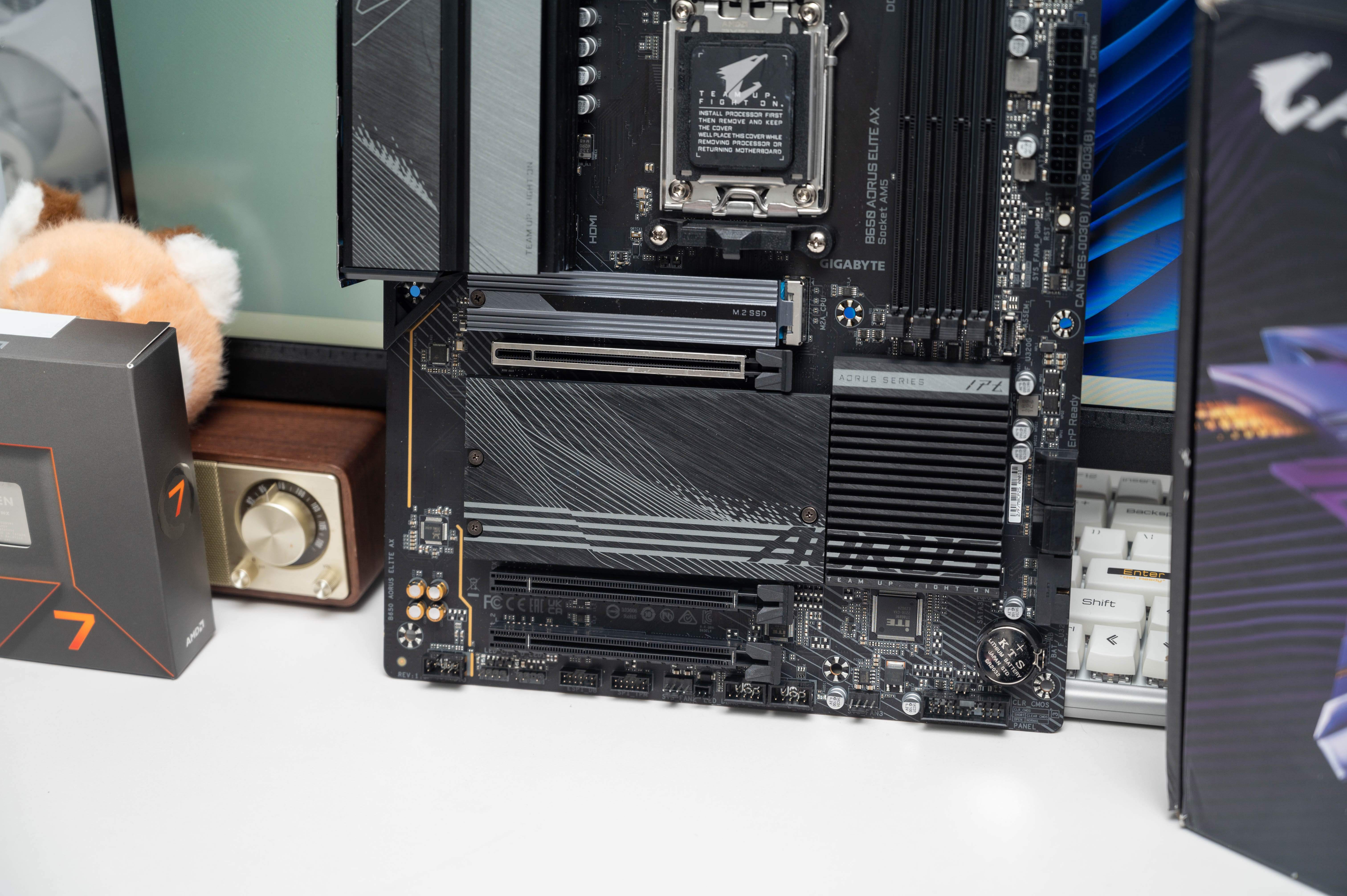 技嘉小雕d5b760maeliteax,zen4新品