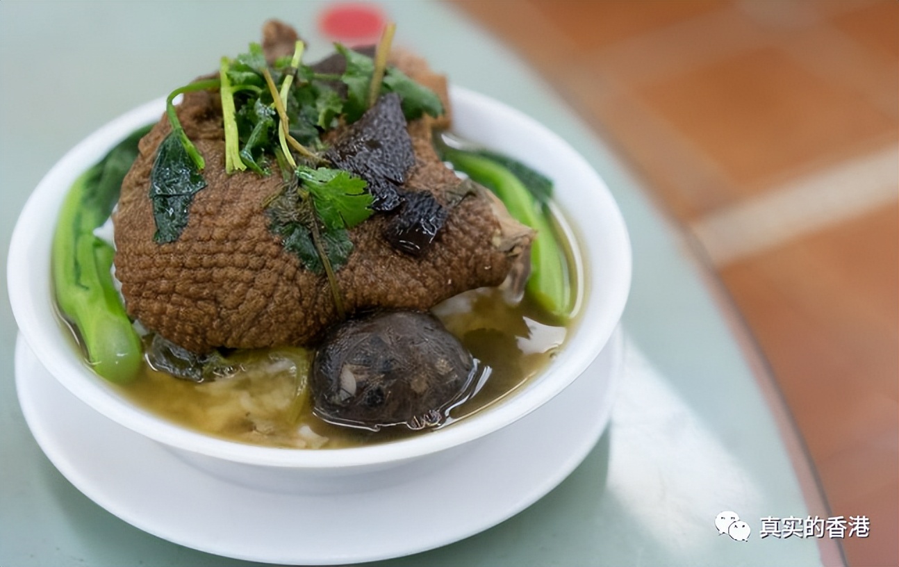 香港莲香楼结业原因,香港92岁老店莲香楼结业