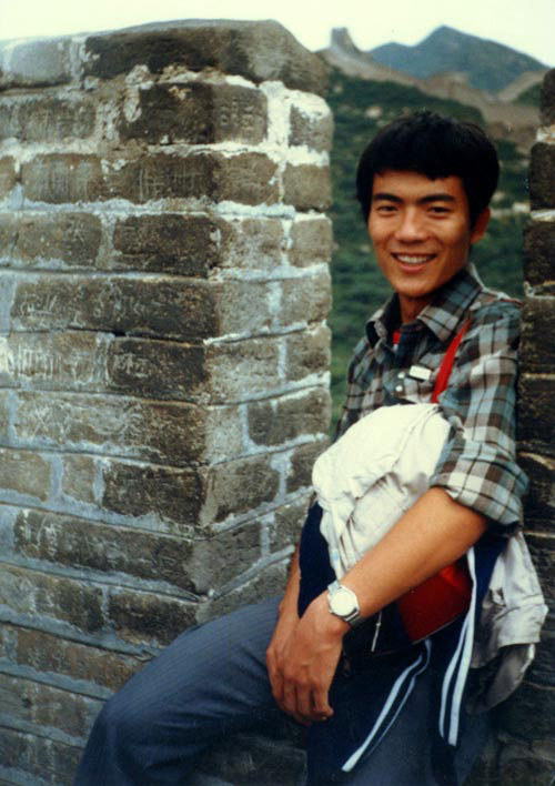 央视主持人黄健翔婚姻,央视体育主持人黄健翔