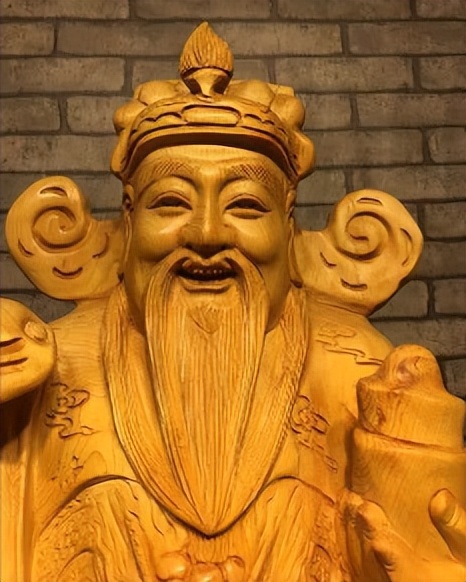 揭秘财神爷佛像清洗的过程：信仰、敬意与财运的交织