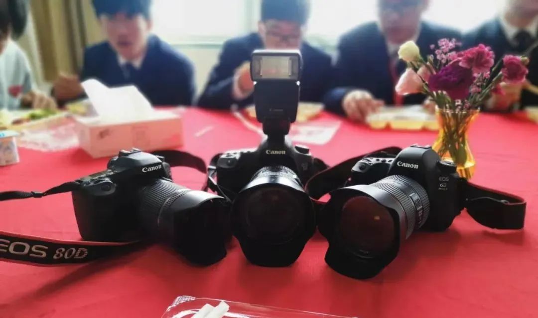 UAL：你成绩不行，但你被直录了