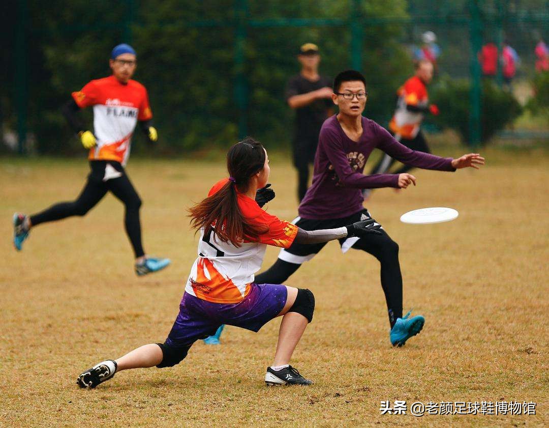 中国足球野球现状,中国足球职业球员踢野球