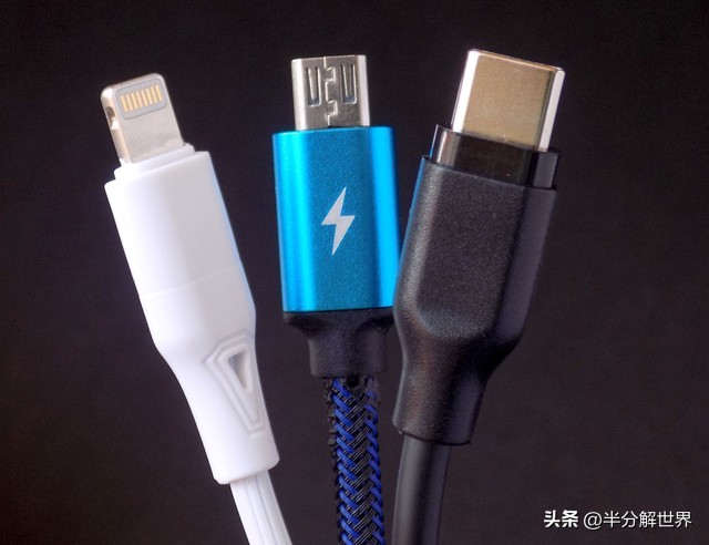 欧盟狠狠打了苹果一个耳光！iPhone15要被禁售？安卓用户笑了！