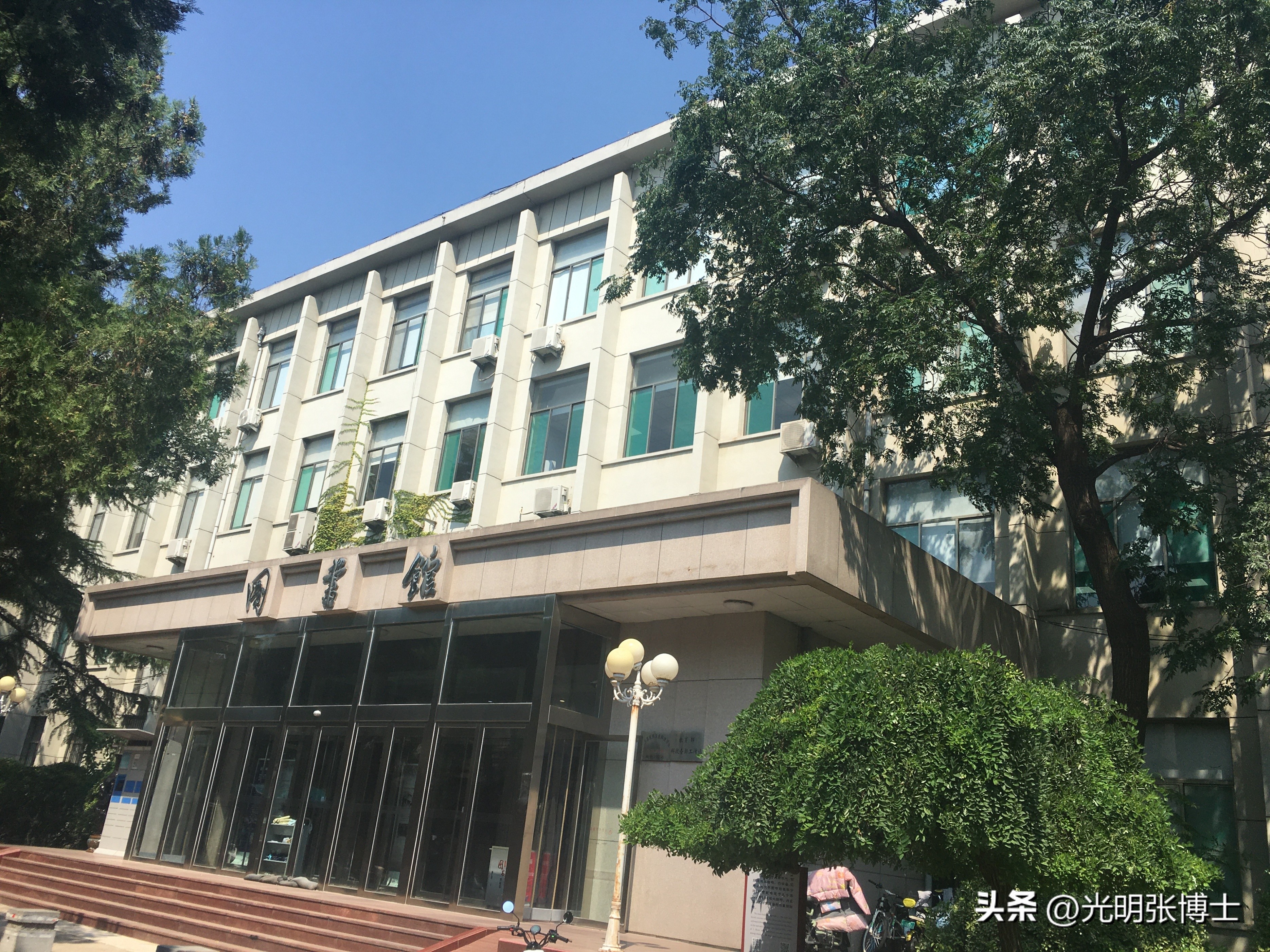 山东大学趵突泉校区风景图片,山东大学趵突泉校区宿舍真实照片