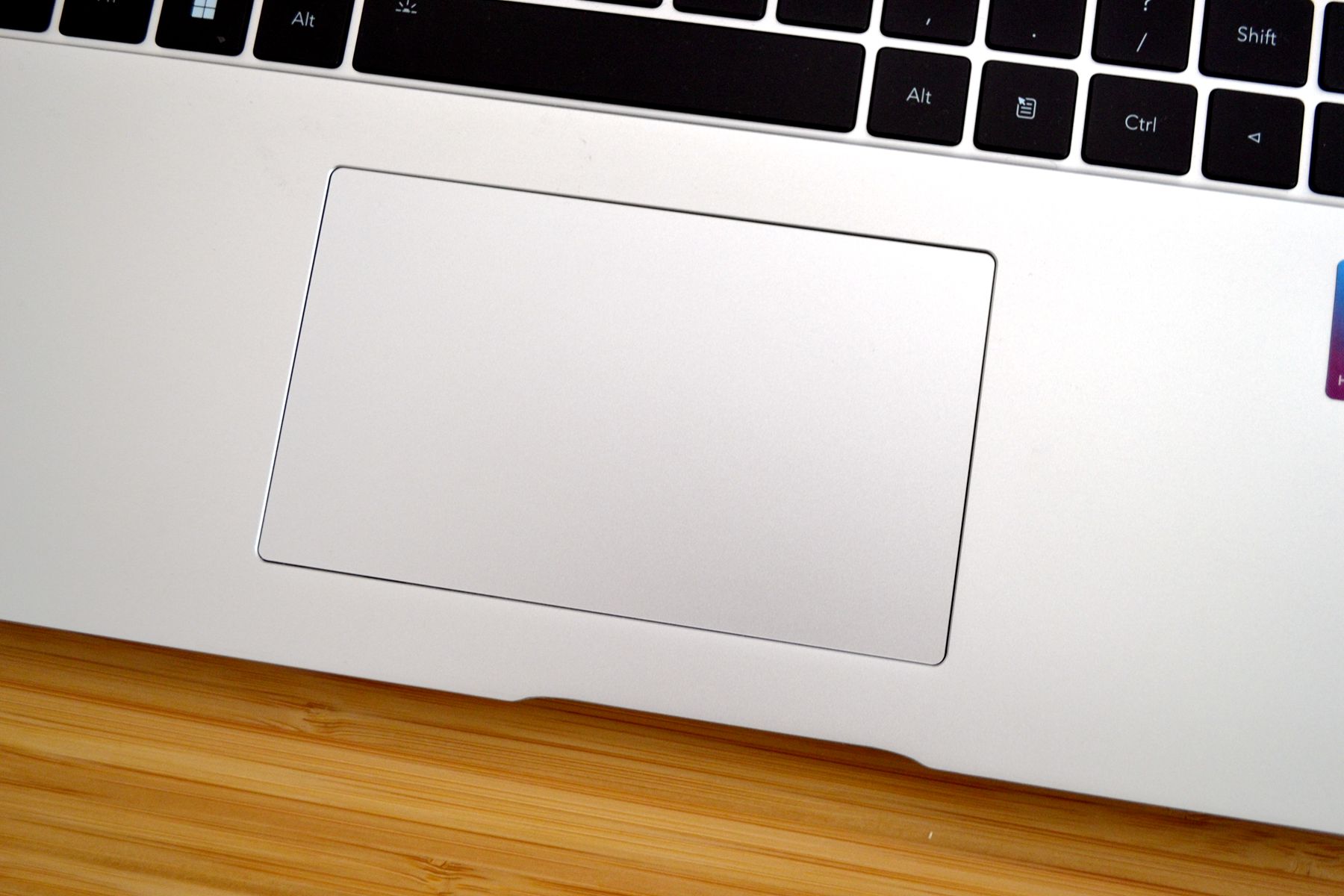 性能炸裂！16寸超窄边框+i5-12500H，荣耀MagicBookX16首发测评