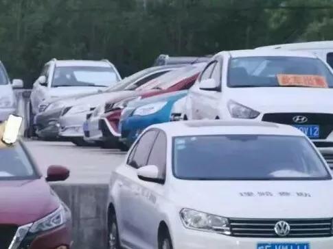 直播卖车卖二手车怎么那么便宜,二手车直播卖车3-5折