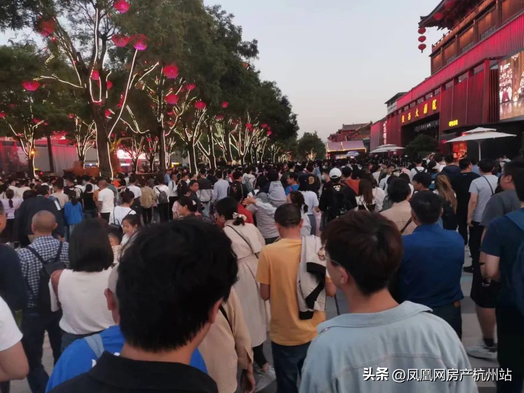 总经理直播签售会,总经理签售会视频