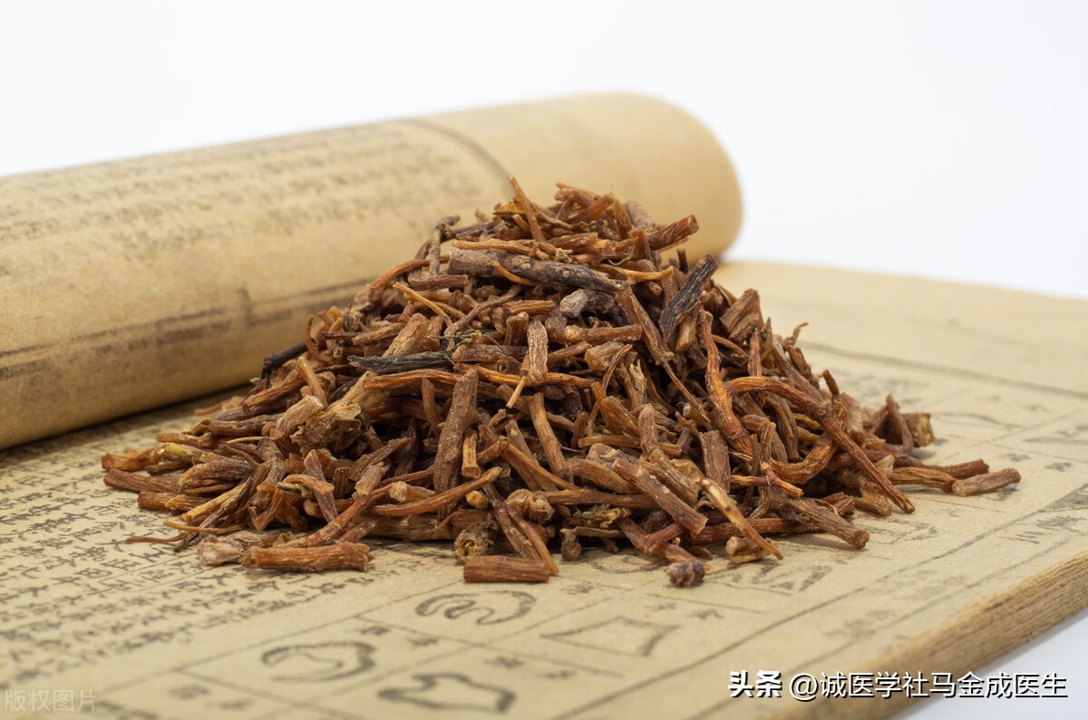 口苦耳鸣流泪失眠吃什么药,口苦两肋痛失眠吃什么药