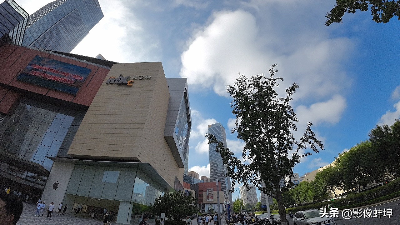 青岛万象城玻璃,逛逛青岛户外家居体验店