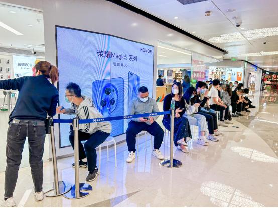 荣耀magic5新机大卖,荣耀magic5用上了主流的顶级配置