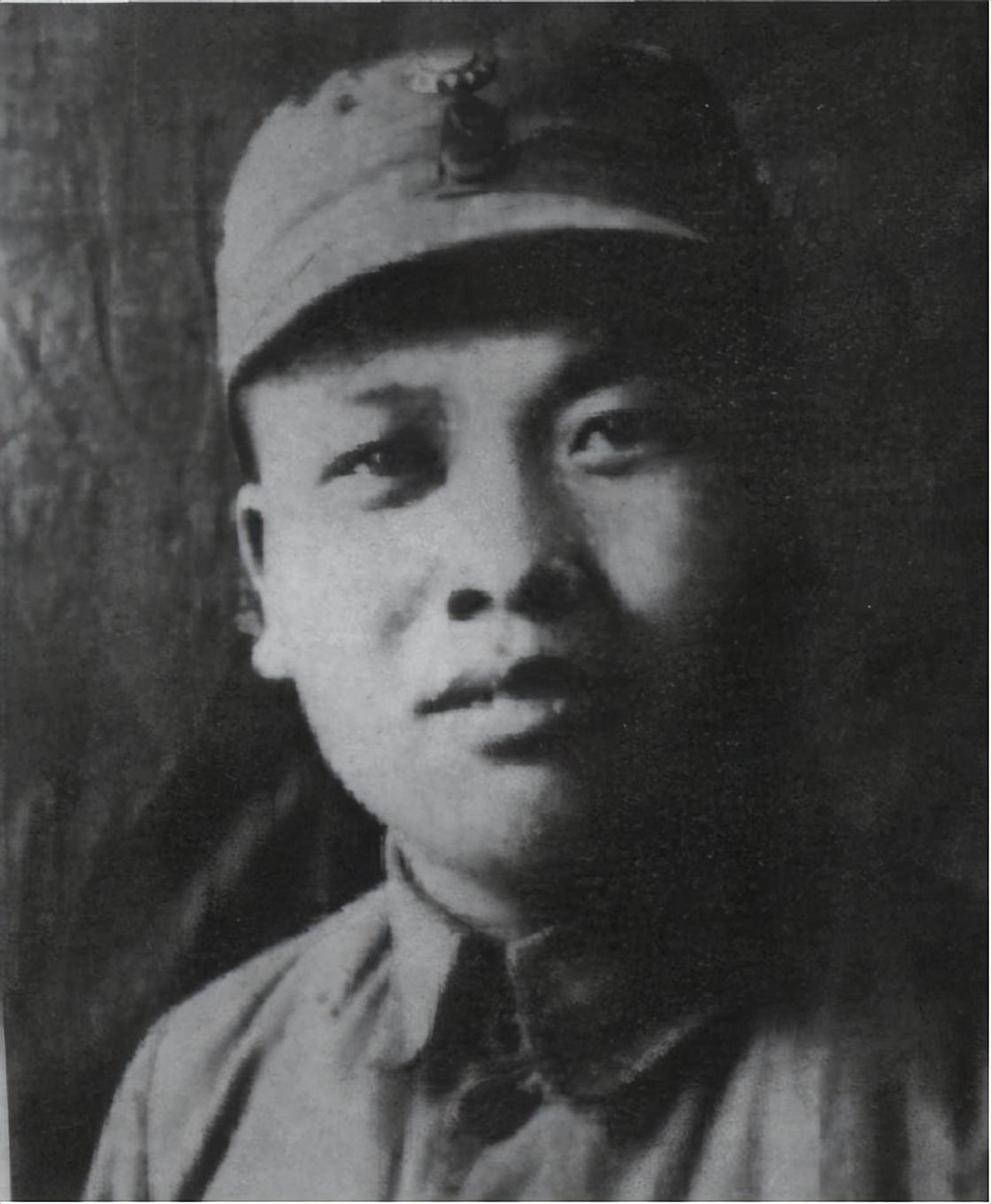 赖传珠去世时的排场有多大？1位总理2名元帅3个大将15名上将迎灵