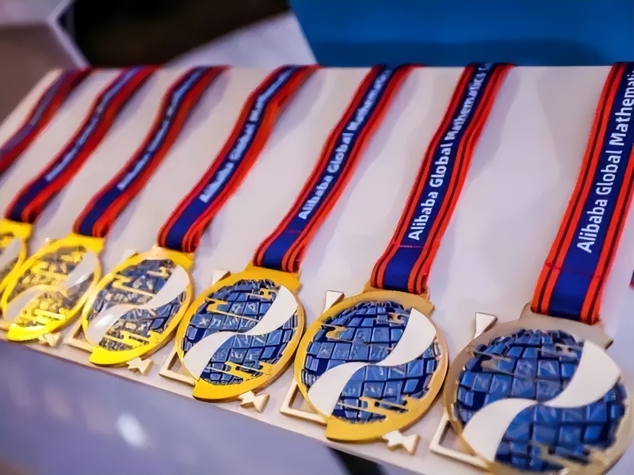 马云数学竞赛颁奖全程,马云数学获奖视频