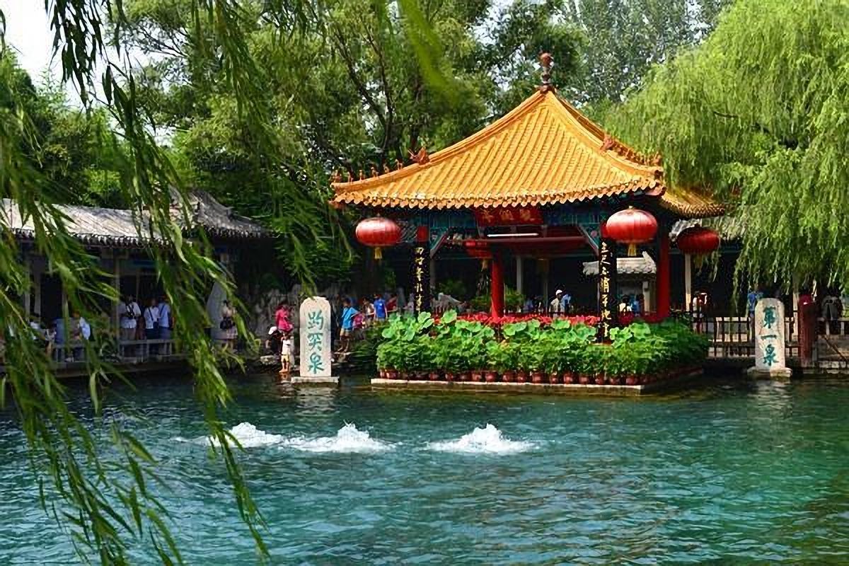 趵突泉什么时候开始喷水的,趵突泉一直喷水吗水流到哪里了