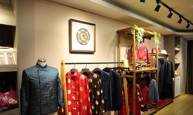 医院保安能赚多少钱一个月,做保安一年赚50万块钱