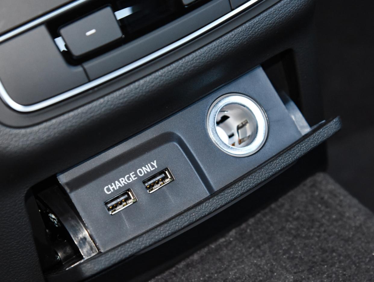 奥迪a6与a4驾驶感受区别,奥迪a4l45quattro驾驶感受