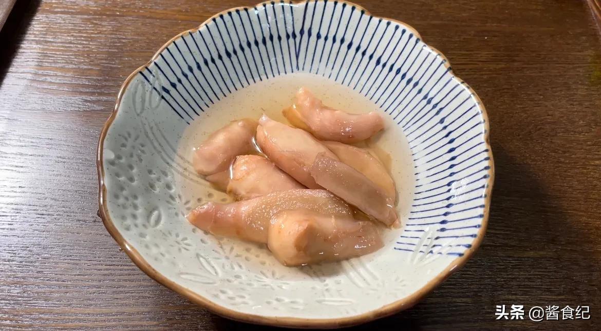 三伏天吃醋泡姜做法,老奶奶泡糖醋仔姜的腌制方法