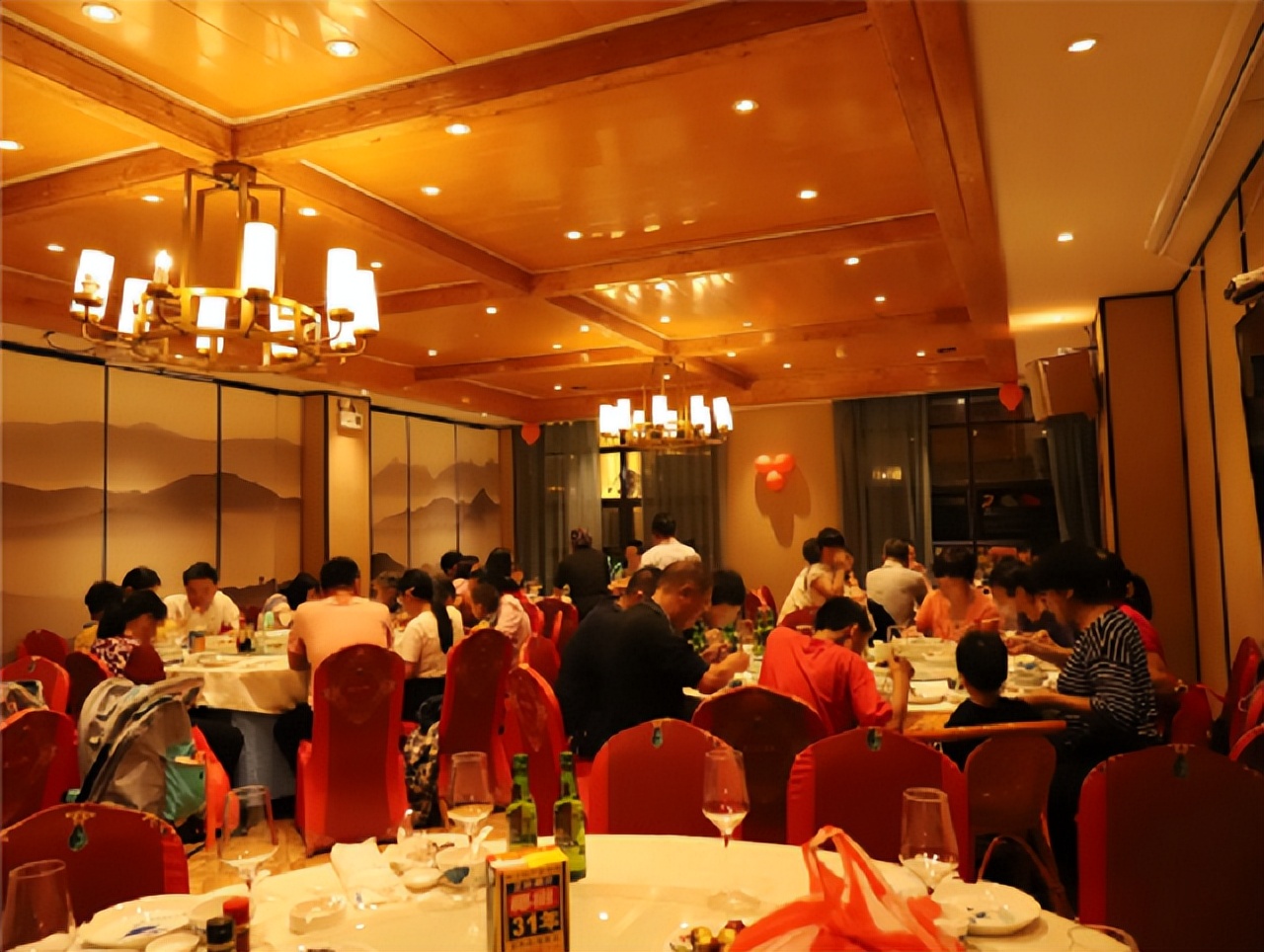 康师傅老坛酸菜方便面销量暴增,康师傅老坛酸菜有质检报告