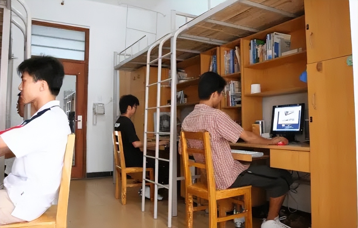 夏天寝室没空调降温好方法,夏天宿舍热没空调咋办