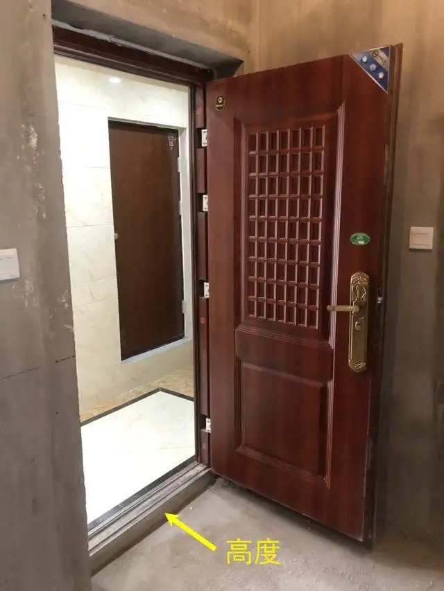 装修门内部材料是什么,装修主材门